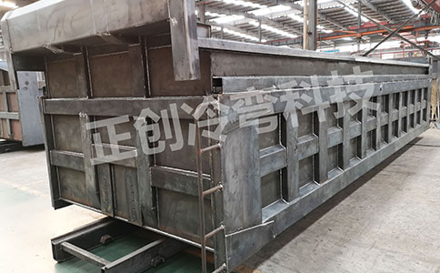 重卡車廂板設(shè)備